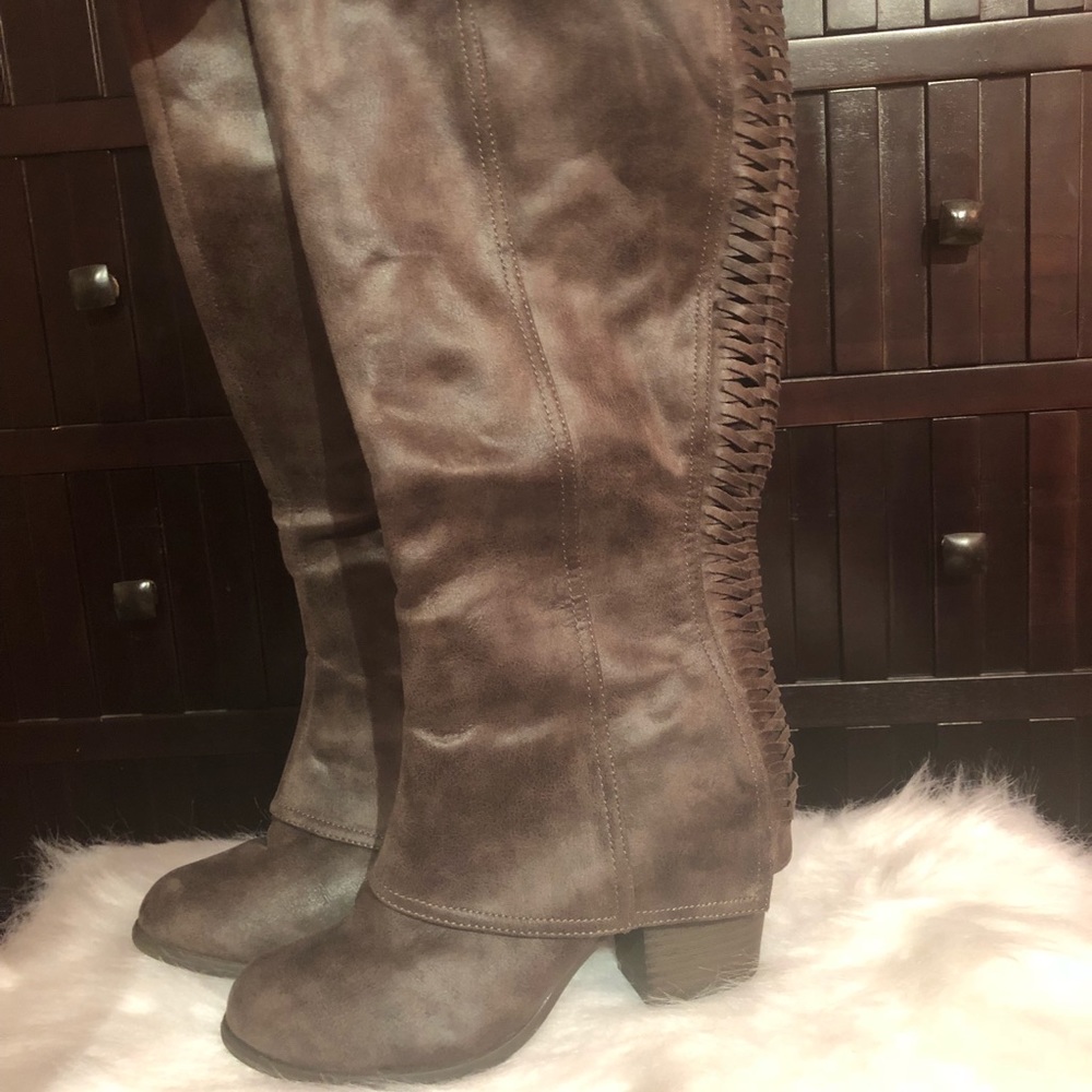 Fergalicious by Fergie Grey Suede Heeled Booties!